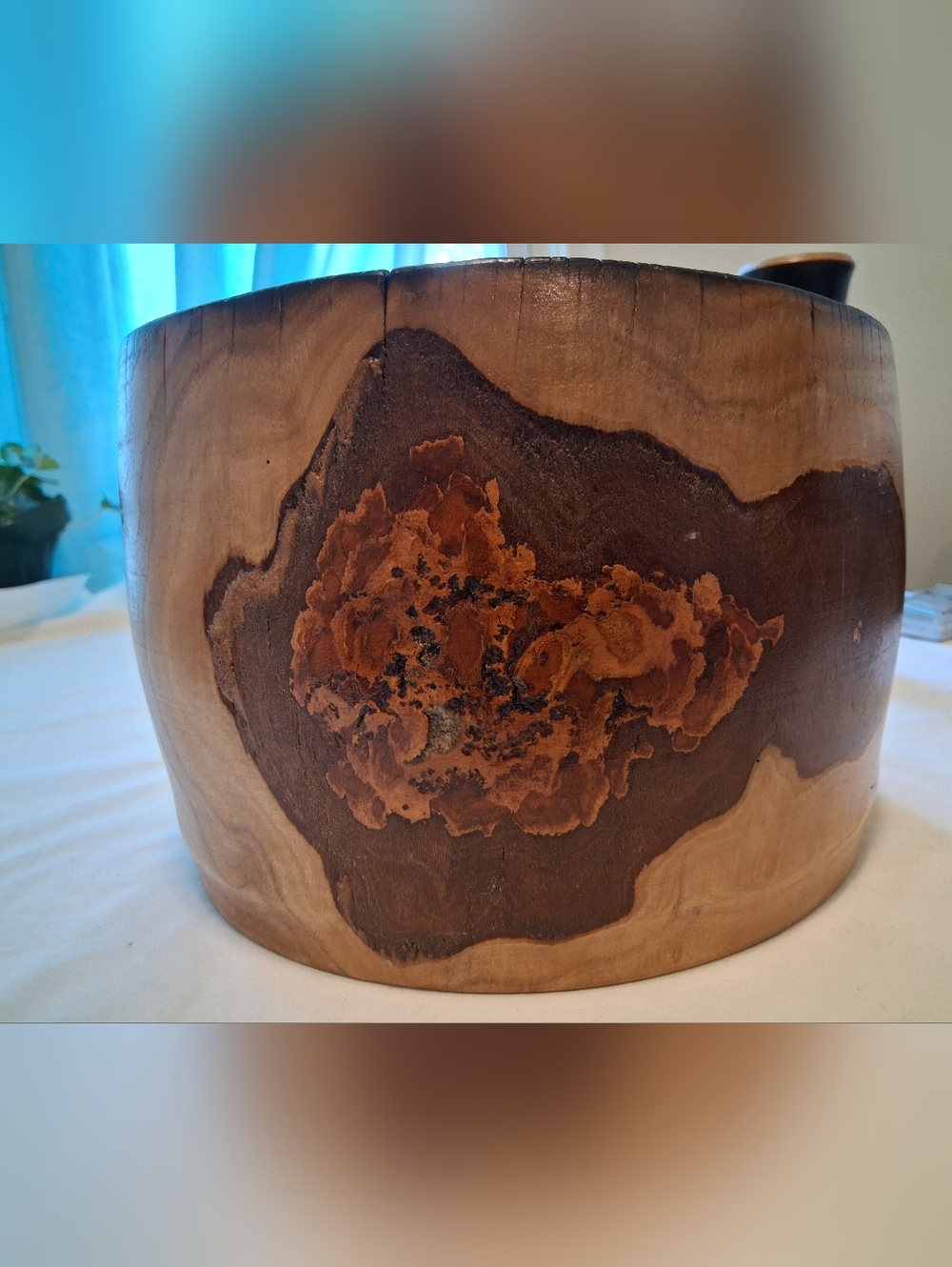 Hand-Turned Artisan Yarn Bowl by Arie Van Es Wood Yarn Bowl Handmade for Knittin